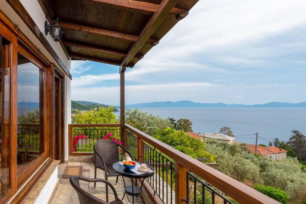 Seaside House With View Over Pagasitikos Áfissos Esterno foto
